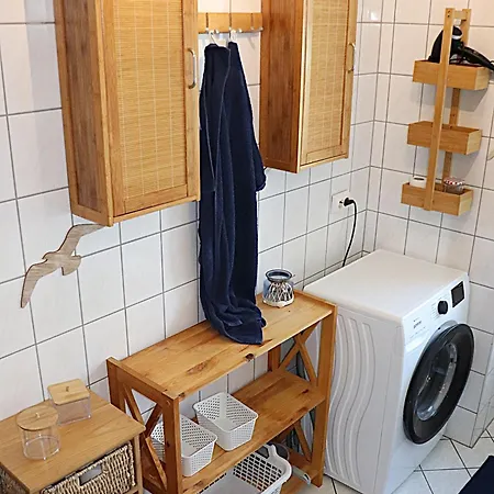 Sei Hier Gast - Fewo 2 Ferienwohnung Im Gesindehaus Warmsdorf, Zentral Zwischen Aschersleben, Bernburg Und Stassfurt Lägenhet